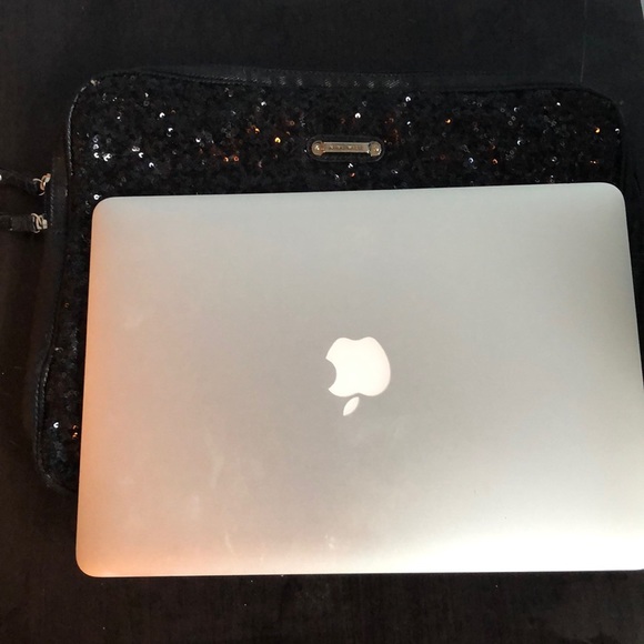 Computer case - Picture 3 of 6